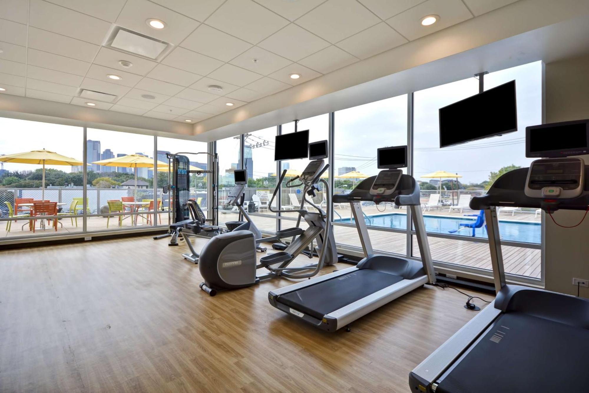 Home2 Suites By Hilton Dallas Downtown At Baylor Scott & White Εξωτερικό φωτογραφία